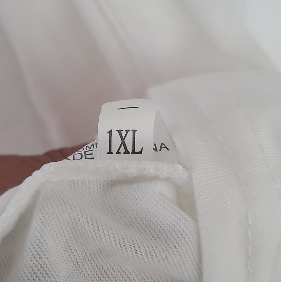 Frida Print T-Shirt - Picture 6 of 6